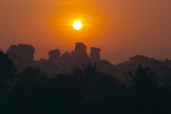 sunrise, Hampi