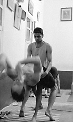 link to Mysore yoga photos